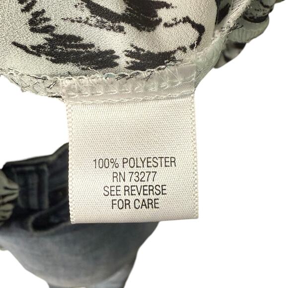 APT 9  Sleeveless Top Size 3X in White with Black Bird Print - Picture 9 of 10